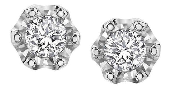 10K White Gold Diamond (0.08 ct. T.W.) Flower Studs