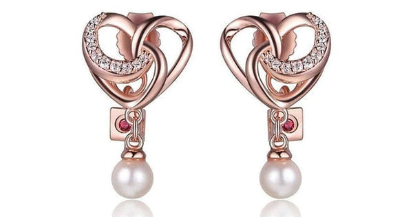 SSRGP Cubic Zirconia and Genuine Pearl Heart Post Earring. Stone size: 4-4.5(mm)