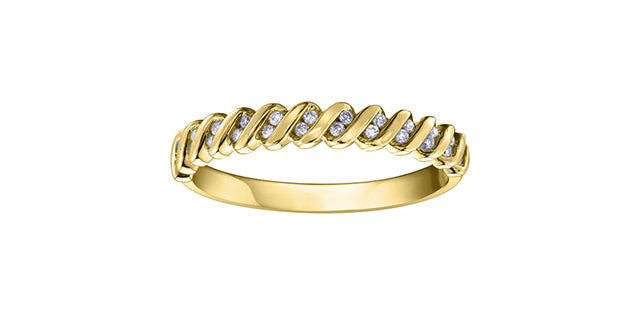 0.10 ct T.W. Diamond Yellow Gold Ring Stack