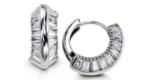 6x15 mm C.Z Baguette Cut Silver Huggies