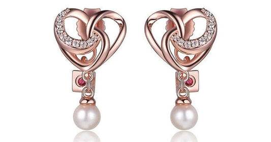 SSRGP Cubic Zirconia and Genuine Pearl Heart Post Earring. Stone size: 4-4.5(mm)